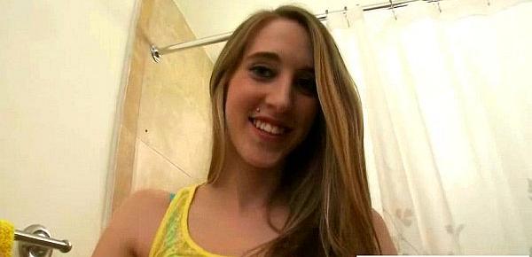  Solo Horny Girl Pleasing Herself On Cam movie-28